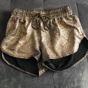 Party shorts